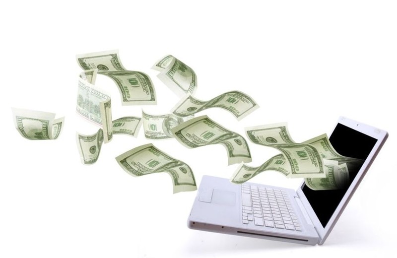 Finanse w sieci. Jak oszczędzać czas i pieniądze na wymianie waluty online?