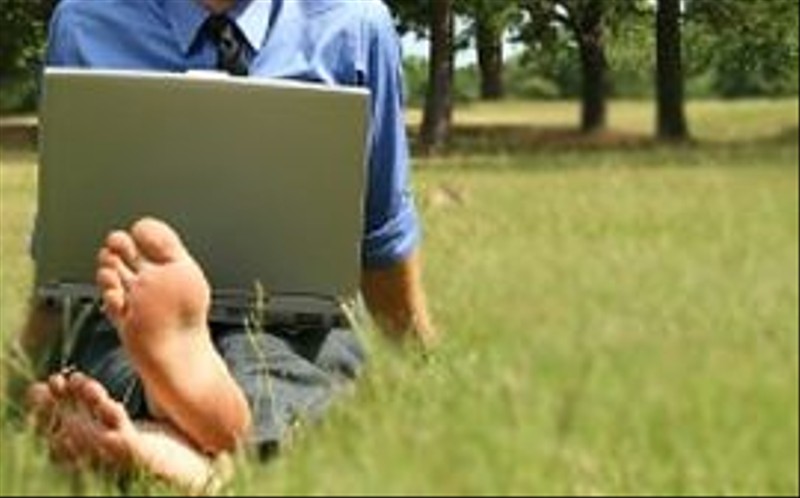 Jaki wybrać laptop do pracy w terenie?